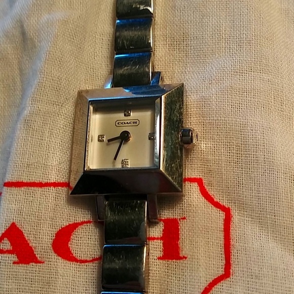 Coach watch - Picture 1 of 3